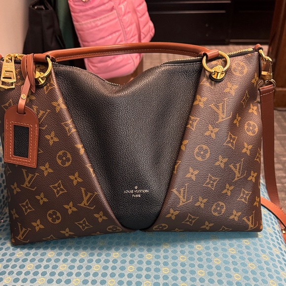 Louis Vuitton Handbags - Louis Vuitton Brown Monogram Canvas with Black Center Shoulder Bag